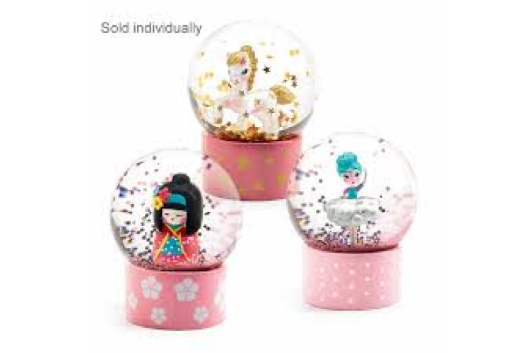  SO CUTE MINI SNOW GLOBE BY DJECO