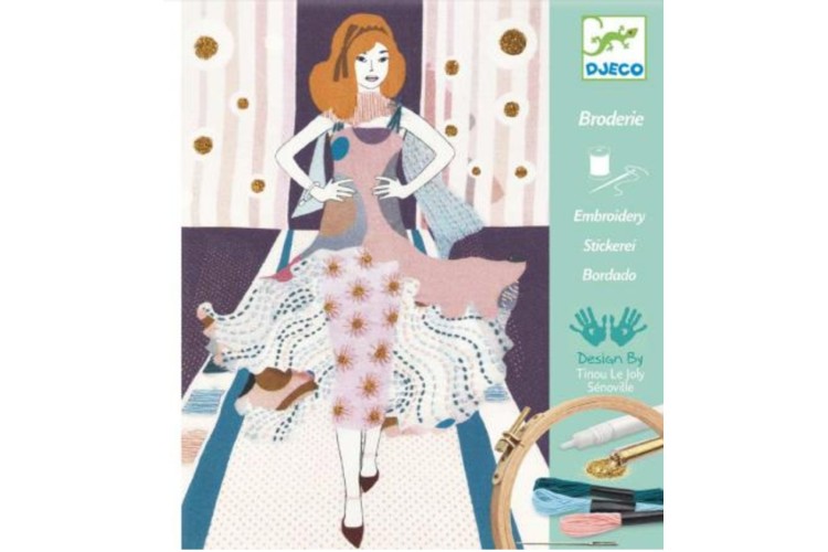 FASHION WEEK EMBROIDERY BY DJECO