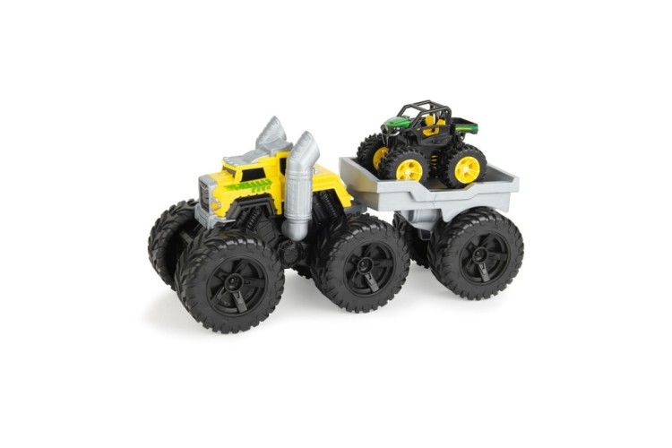 John Deere Monster Treads Roaring Rev Up Hauler
