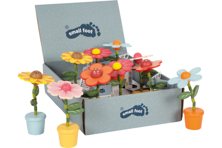 Wooden Dancing Flowers by Small foot